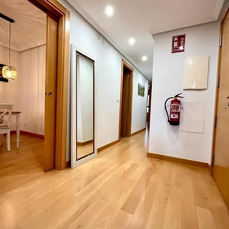 Atuaire Cordon 2 Centro Historico Parking Incluido Apartment