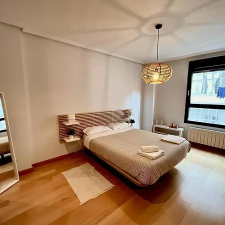 Atuairehome Cordon 2 Piso En Centro Historico Parking Incluido * Burgos